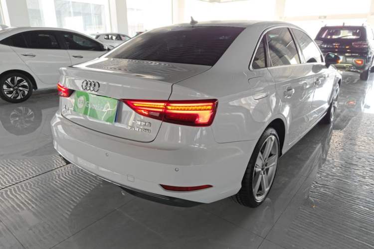 Used Audi A3 2020 Limousine 35 TFSI Style Edition China VI Emission Standard Rear Right 45 Deg