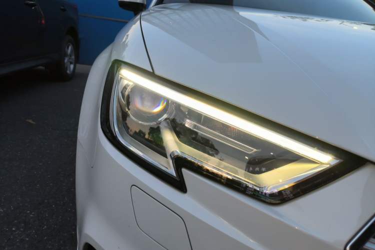Used Audi A3 2020 Limousine 35 TFSI Ambition China VI Right Front Headlight