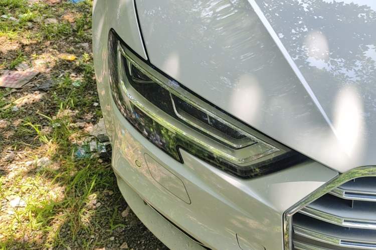Used Audi A3 2020 Sportback 35 TFSI Fashion Edition China VI Emission Standard Right Front Headlight