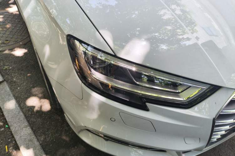 Used Audi A3 2020 Limousine 35 TFSI Fashion Edition China VI Emission Standard Right Front Headlight
