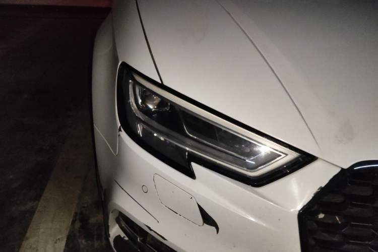 Used Audi A3 2020 Limousine 35 TFSI Fashion Edition China VI Emission Standard Right Front Headlight