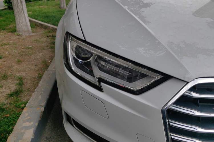 Used Audi A3 2020 Sportback 35 TFSI Ambition China VI Right Front Headlight