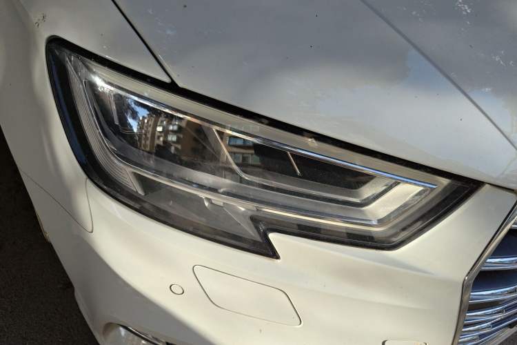 Used Audi A3 2020 Sportback 35 TFSI Fashion Edition China VI Emission Standard Right Front Headlight