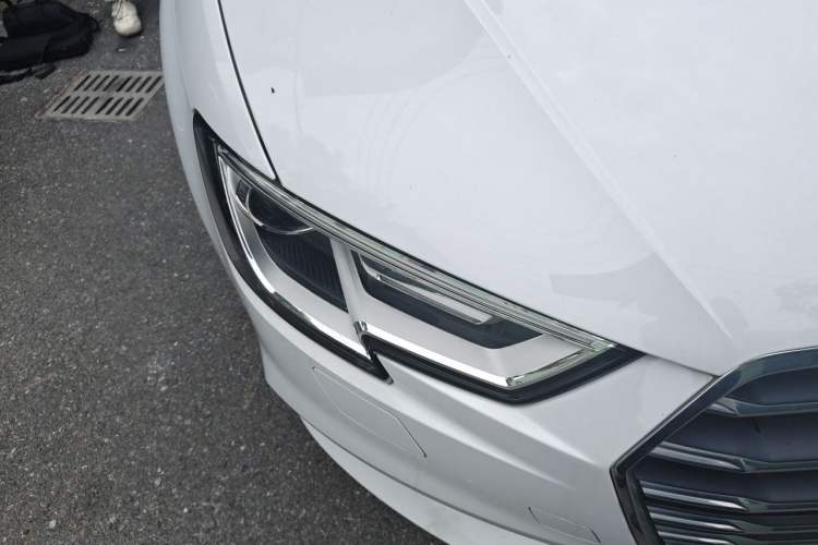 Used Audi A3 2020 Sportback 35 TFSI Ambition China VI Right Front Headlight