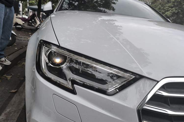 Used Audi A3 2020 Limousine 35 TFSI Ambition China VI Right Front Headlight