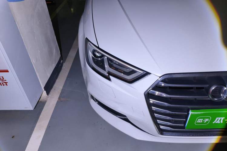 Used Audi A3 2020 Sportback 35 TFSI Ambition China VI Right Front Headlight