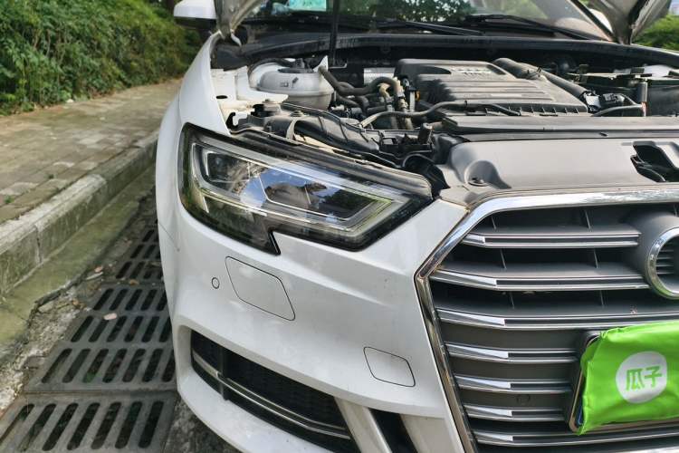 Used Audi A3 2020 Sportback 35 TFSI Fashion Edition China VI Emission Standard Right Front Headlight