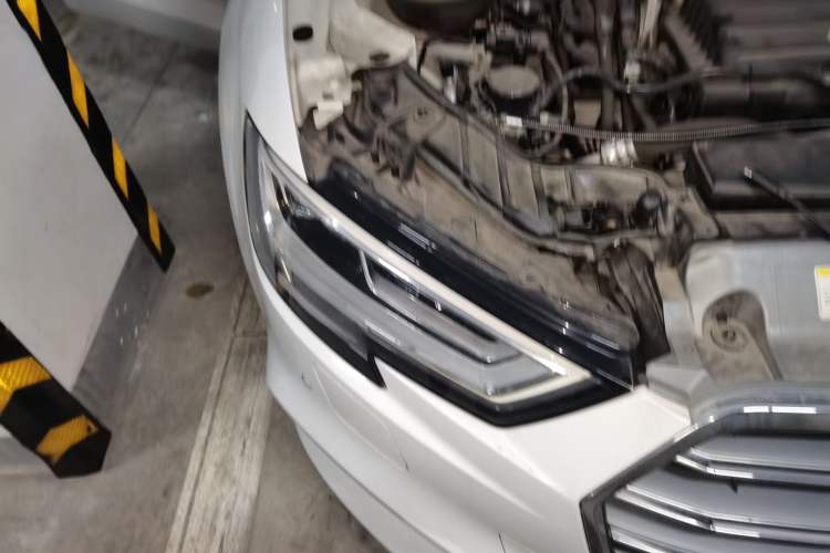 Used Audi A3 2020 Limousine 35 TFSI Fashion Edition China VI Emission Standard Right Front Headlight