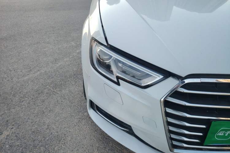 Used Audi A3 2020 Restyled Sportback 35 TFSI Entry-Level China VI Emission Standard Right Front Headlight
