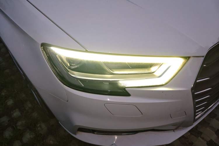 Used Audi A3 2020 Restyled Sportback 35 TFSI Entry-Level China VI Emission Standard Right Front Headlight