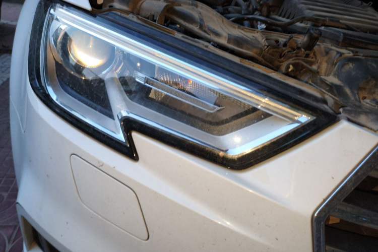 Used Audi A3 2020 Sportback 35 TFSI Ambition China VI Right Front Headlight