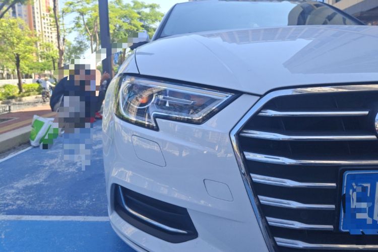 Used Audi A3 2020 Limousine 35 TFSI Style Edition China VI Emission Standard Right Front Headlight