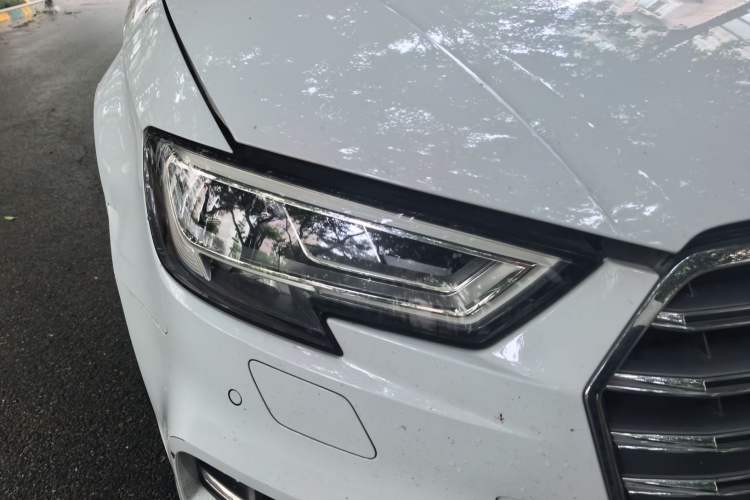 Used Audi A3 2020 Limousine 35 TFSI Sporty Version China VI Right Front Headlight