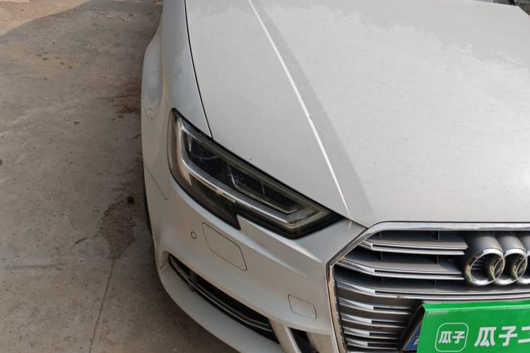 Used Audi A3 2020 Limousine 35 TFSI Fashion Edition China VI Emission Standard Right Front Headlight