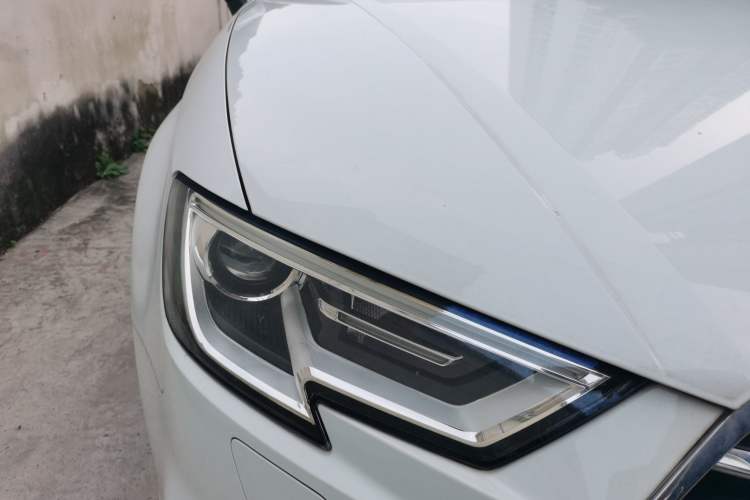 Used Audi A3 2020 Restyled Limousine 35 TFSI Ambition Version China VI Right Front Headlight