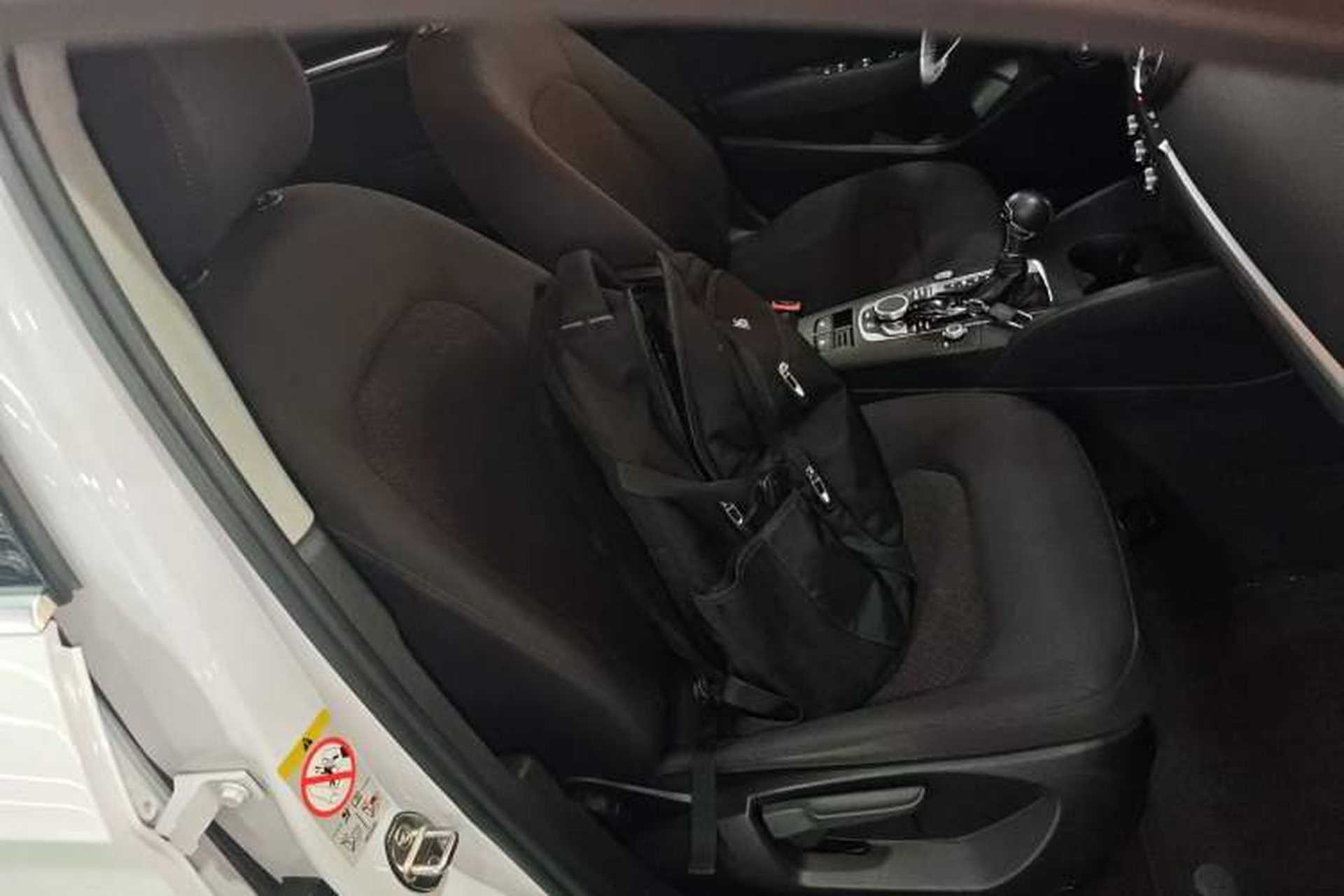 Used Audi A3 2020 Restyled Limousine 35 TFSI Ambition Version China VI Right Front Seat