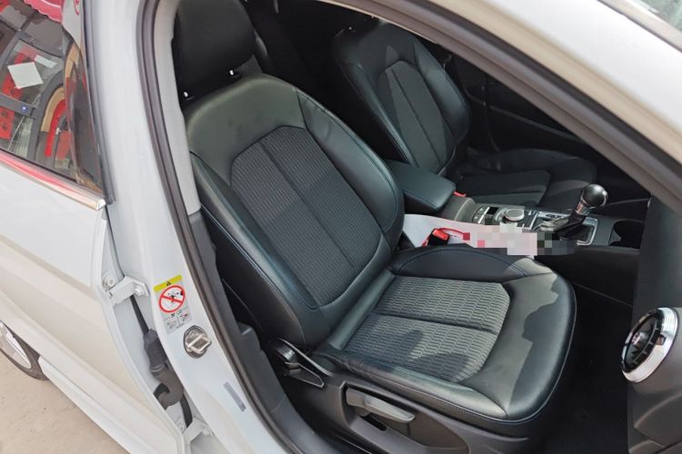 Used Audi A3 2020 Limousine 35 TFSI Fashion Edition China VI Emission Standard Right Front Seat