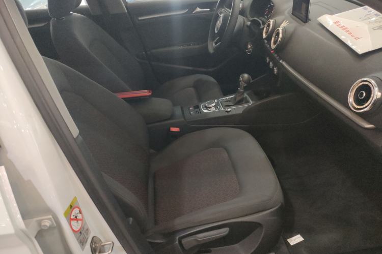 Used Audi A3 2020 Restyled Limousine 35 TFSI Ambition Version China VI Right Front Seat