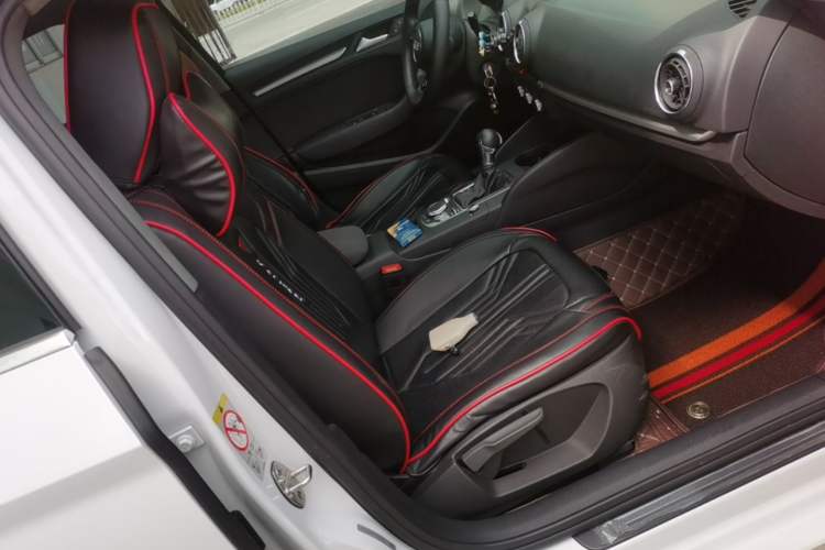 Used Audi A3 2020 Restyled Limousine 35 TFSI Ambition Version China VI Right Front Seat