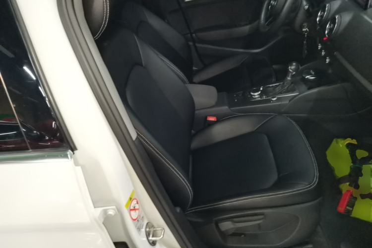 Used Audi A3 2020 Restyled Limousine 35 TFSI Ambition Version China VI Right Front Seat