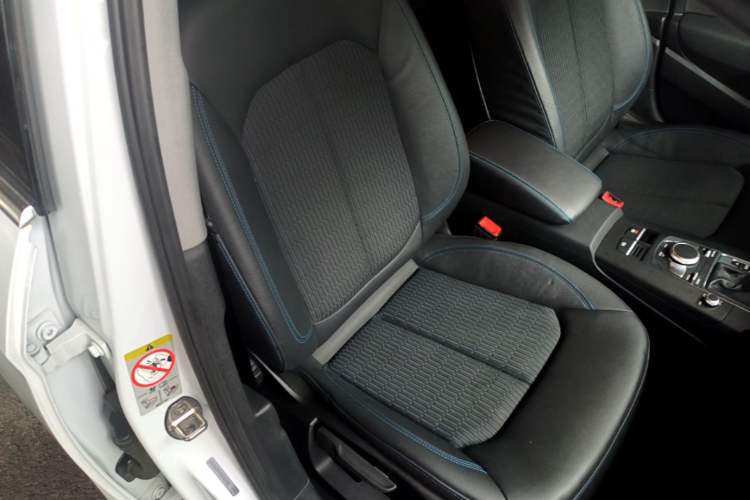 Used Audi A3 2020 Limousine 35 TFSI Fashion Edition China VI Emission Standard Right Front Seat