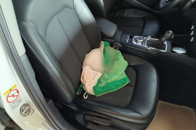 Used Audi A3 2020 Limousine 35 TFSI Fashion Edition China VI Emission Standard Right Front Seat