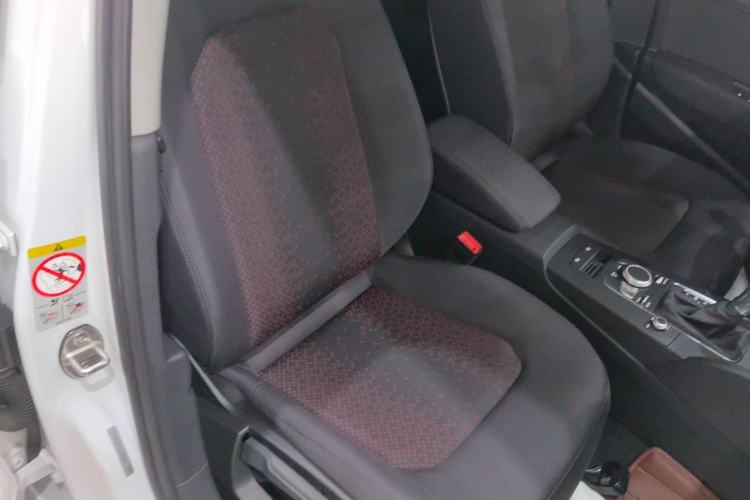 Used Audi A3 2020 Restyled Limousine 35 TFSI Ambition Version China VI Right Front Seat