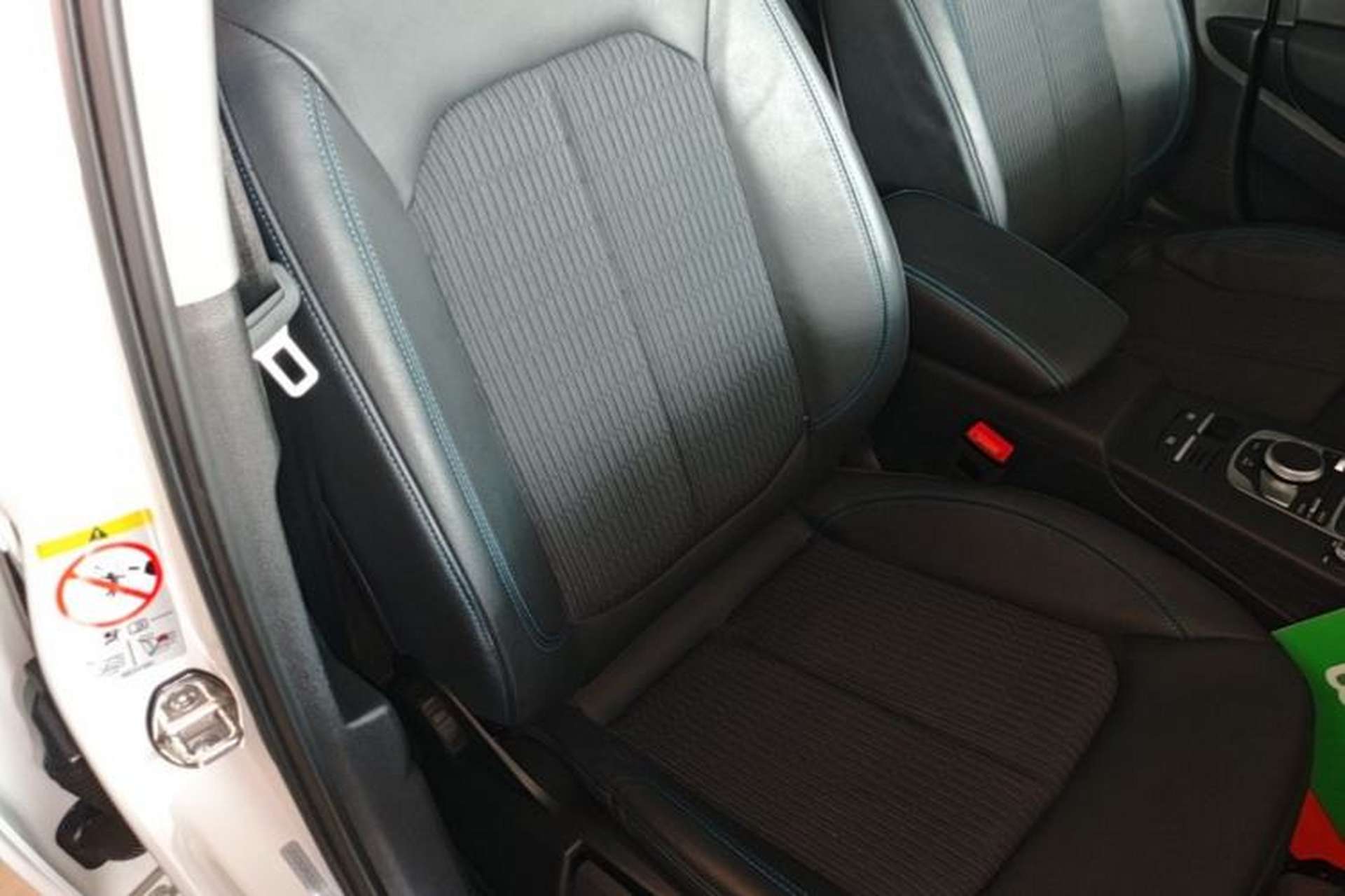Used Audi A3 2020 Limousine 35 TFSI Fashion Edition China VI Emission Standard Right Front Seat