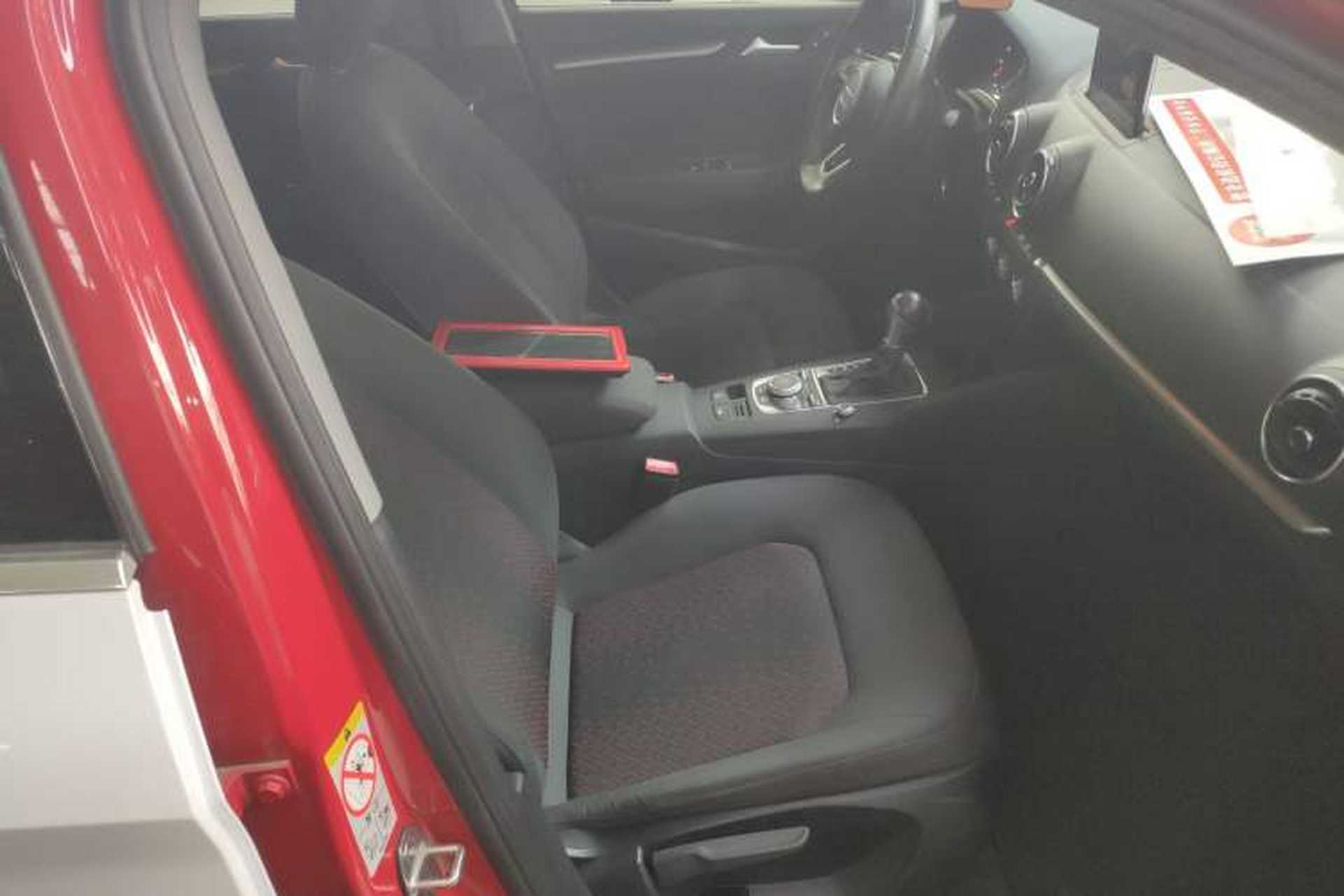 Used Audi A3 2020 Limousine 35 TFSI Ambition China VI Right Front Seat