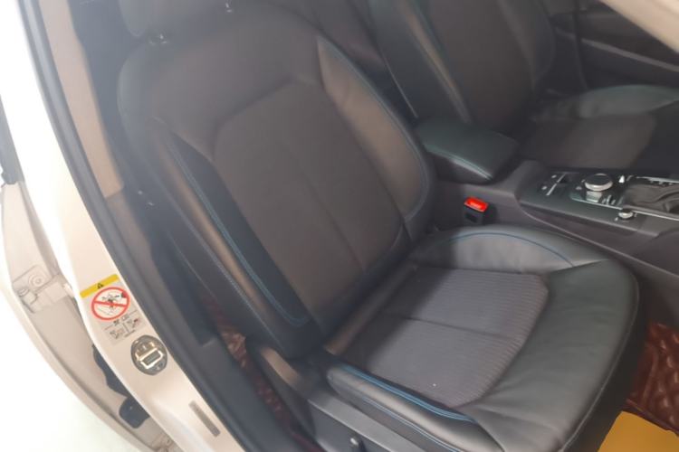 Used Audi A3 2020 Sportback 35 TFSI Fashion Edition China VI Emission Standard Right Front Seat
