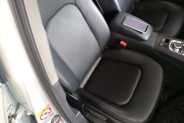 Used Audi A3 2020 Restyled Limousine 35 TFSI Ambition Version China VI Right Front Seat