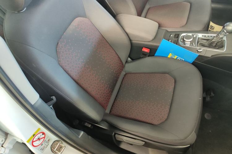 Used Audi A3 2020 Sportback 35 TFSI Ambition China VI Right Front Seat