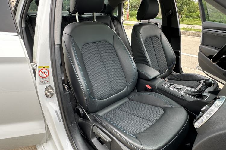 Used Audi A3 2020 Limousine 35 TFSI Fashion Edition China VI Emission Standard Right Front Seat