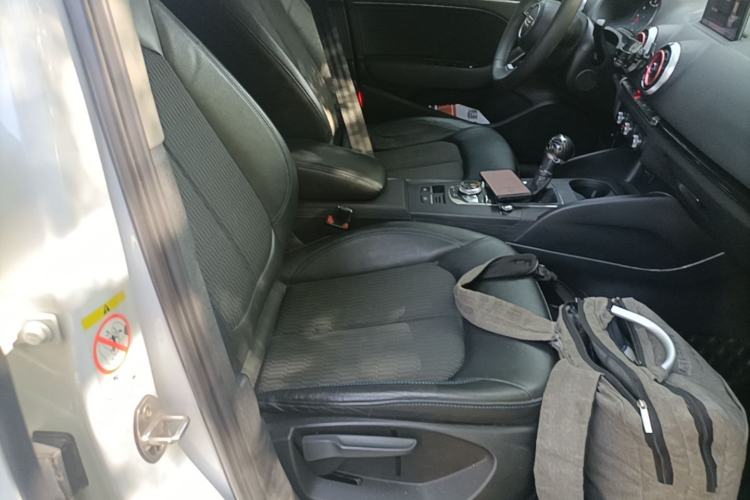 Used Audi A3 2020 Limousine 35 TFSI Fashion Edition China VI Emission Standard Right Front Seat