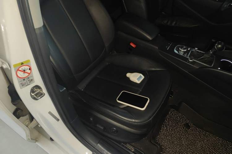 Used Audi A3 2020 Limousine 35 TFSI Style Edition China VI Emission Standard Right Front Seat