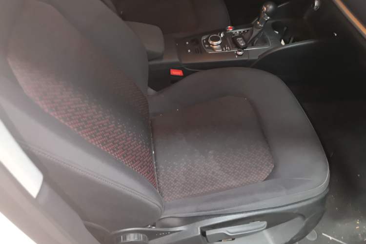 Used Audi A3 2020 Restyled Sportback 35 TFSI Entry-Level China VI Emission Standard Right Front Seat
