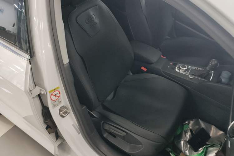 Used Audi A3 2020 Restyled Limousine 35 TFSI Ambition Version China VI Right Front Seat