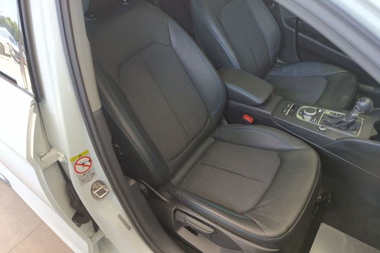 Used Audi A3 2020 Limousine 35 TFSI Fashion Edition China VI Emission Standard Right Front Seat