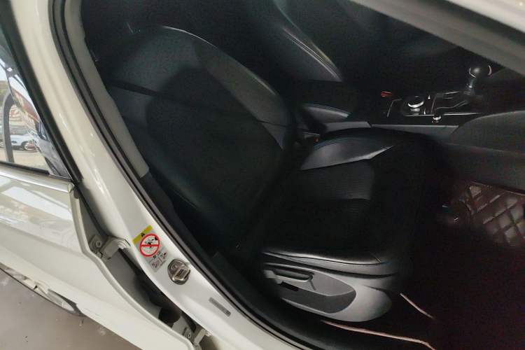 Used Audi A3 2020 Limousine 35 TFSI Fashion Edition China VI Emission Standard Right Front Seat