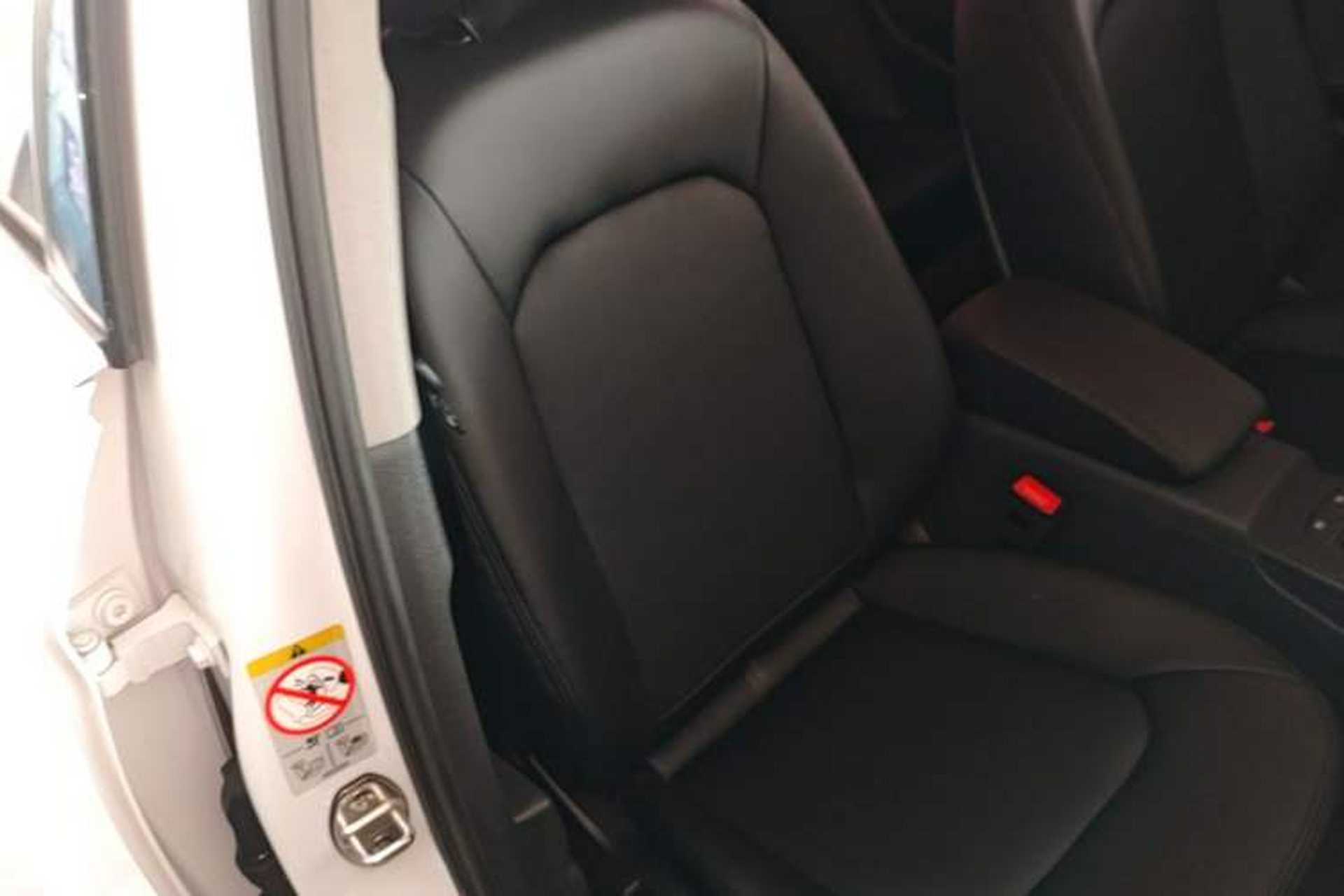 Used Audi A3 2020 Restyled Limousine 35 TFSI Ambition Version China VI Right Front Seat