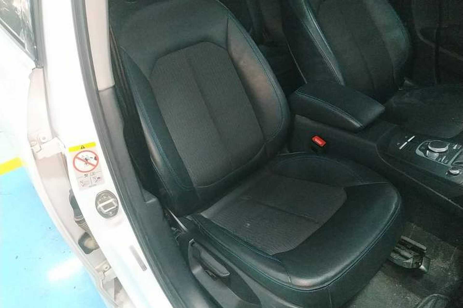 Used Audi A3 2020 Sportback 35 TFSI Fashion Edition China VI Emission Standard Right Front Seat