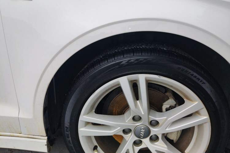 Used Audi A3 2020 Limousine 35 TFSI Fashion Edition China VI Emission Standard Right Front Wheel Hub