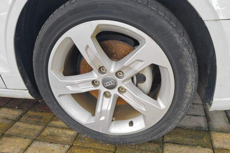 Used Audi A3 2020 Restyled Limousine 35 TFSI Ambition Version China VI Right Front Wheel Hub