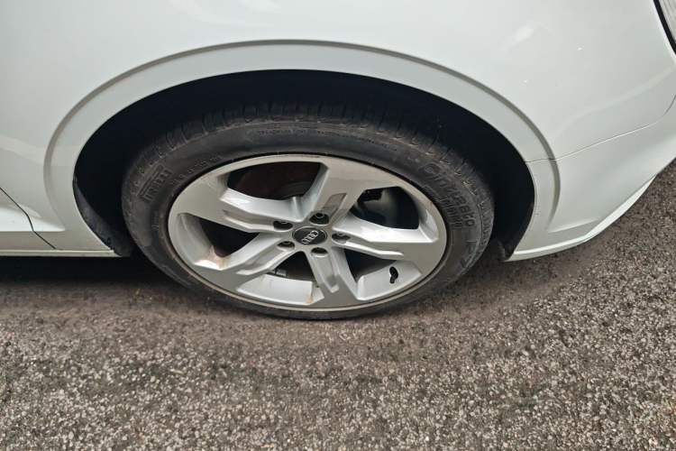 Used Audi A3 2020 Limousine 35 TFSI Ambition China VI Right Front Wheel Hub
