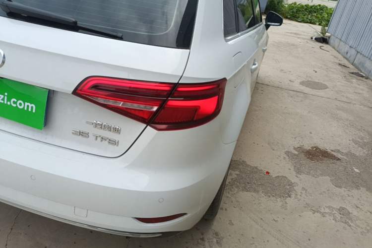 Used Audi A3 2020 Sportback 35 TFSI Ambition China VI Right Rear Taillight