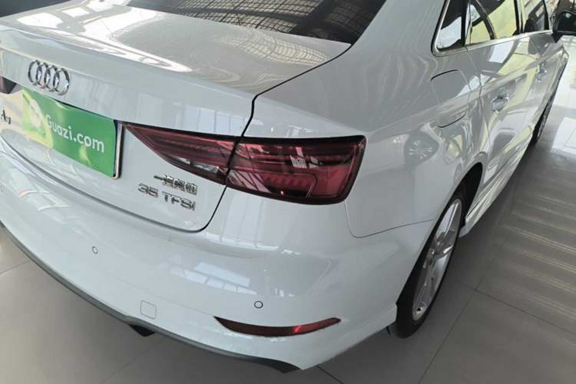 Used Audi A3 2020 Limousine 35 TFSI Fashion Edition China VI Emission Standard Right Rear Taillight