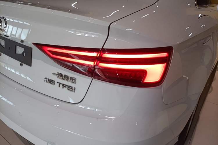Used Audi A3 2020 Restyled Limousine 35 TFSI Ambition Version China VI Right Rear Taillight