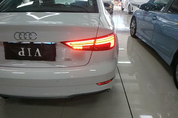 Used Audi A3 2020 Limousine 35 TFSI Fashion Edition China VI Emission Standard Right Rear Taillight