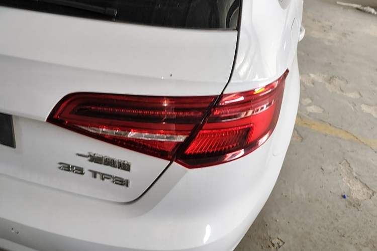 Used Audi A3 2020 Sportback 35 TFSI Ambition China VI Right Rear Taillight