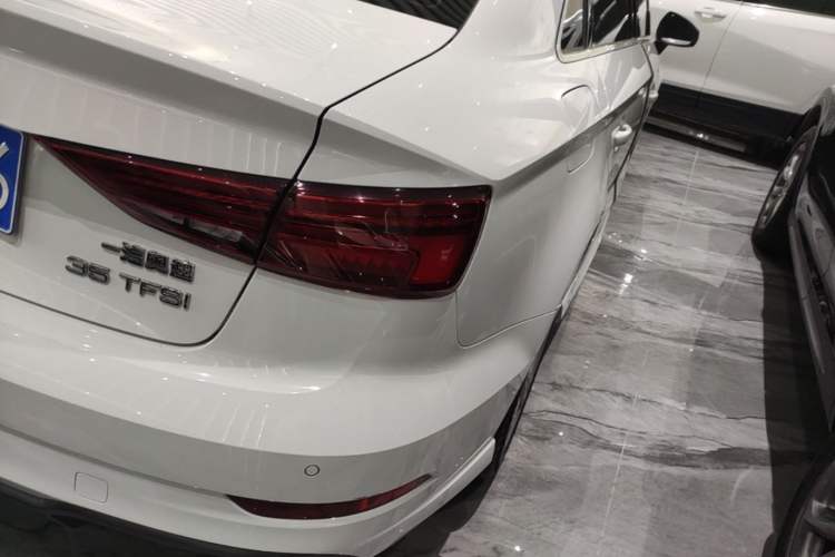 Used Audi A3 2020 Limousine 35 TFSI Fashion Edition China VI Emission Standard Right Rear Taillight
